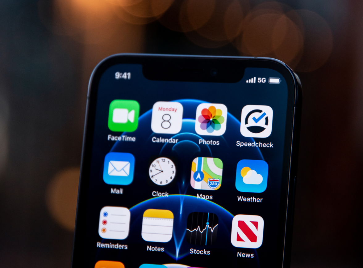 惠城苹果手机维修分享为什么 iPhone 12 在冬季会自动关机 
