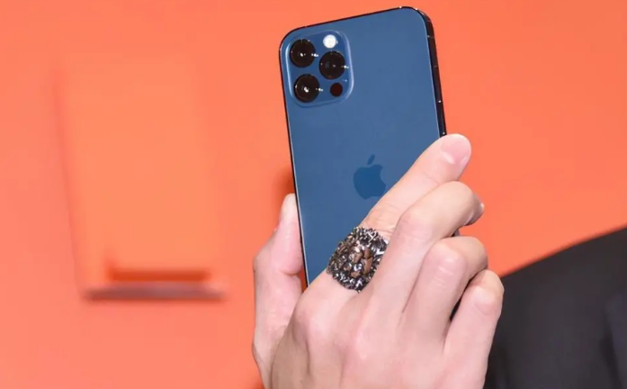 惠城苹果手机维修分享iPhone12系列重启方法教程 